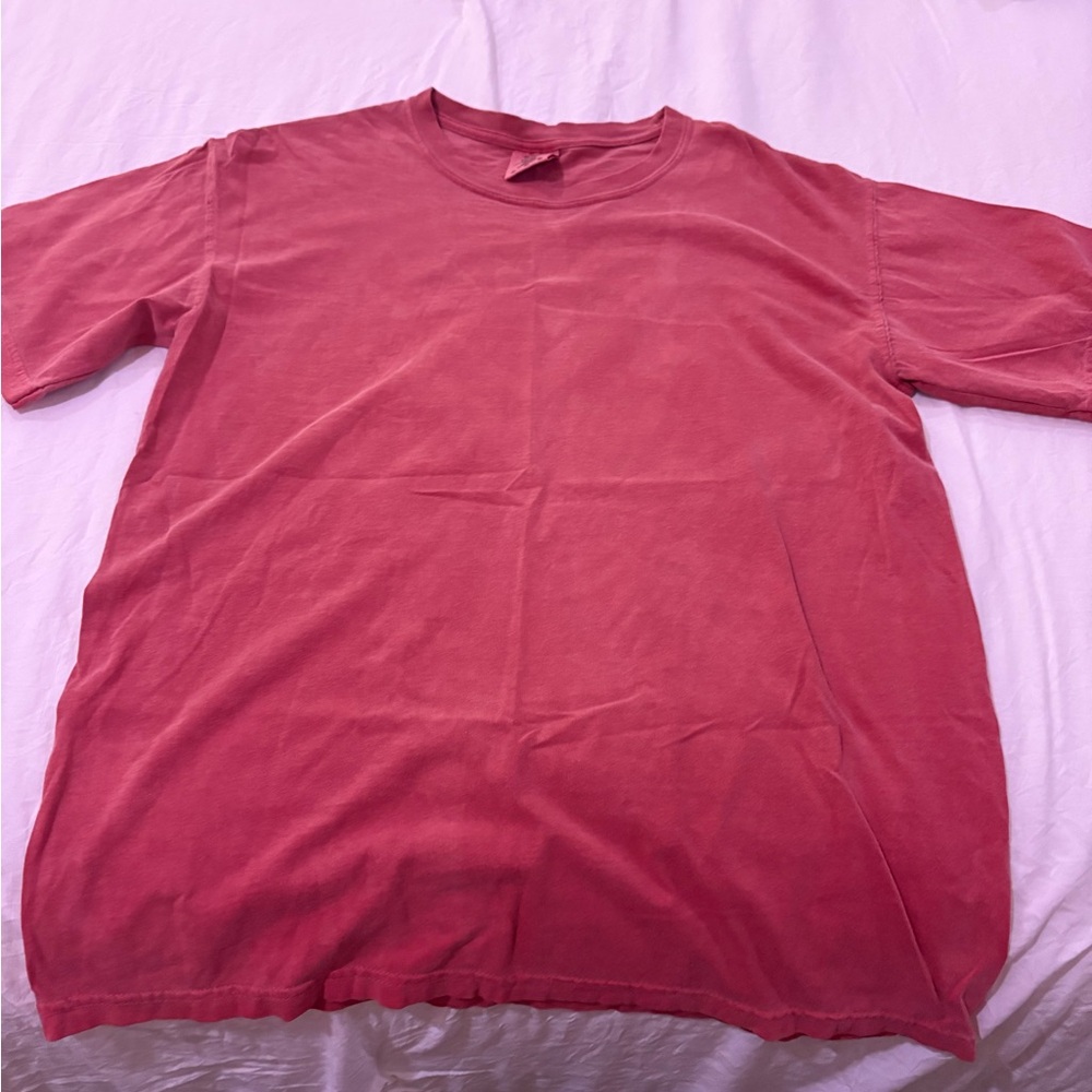 Comfort Colors Women's Faded Red Short Sleeve Tee